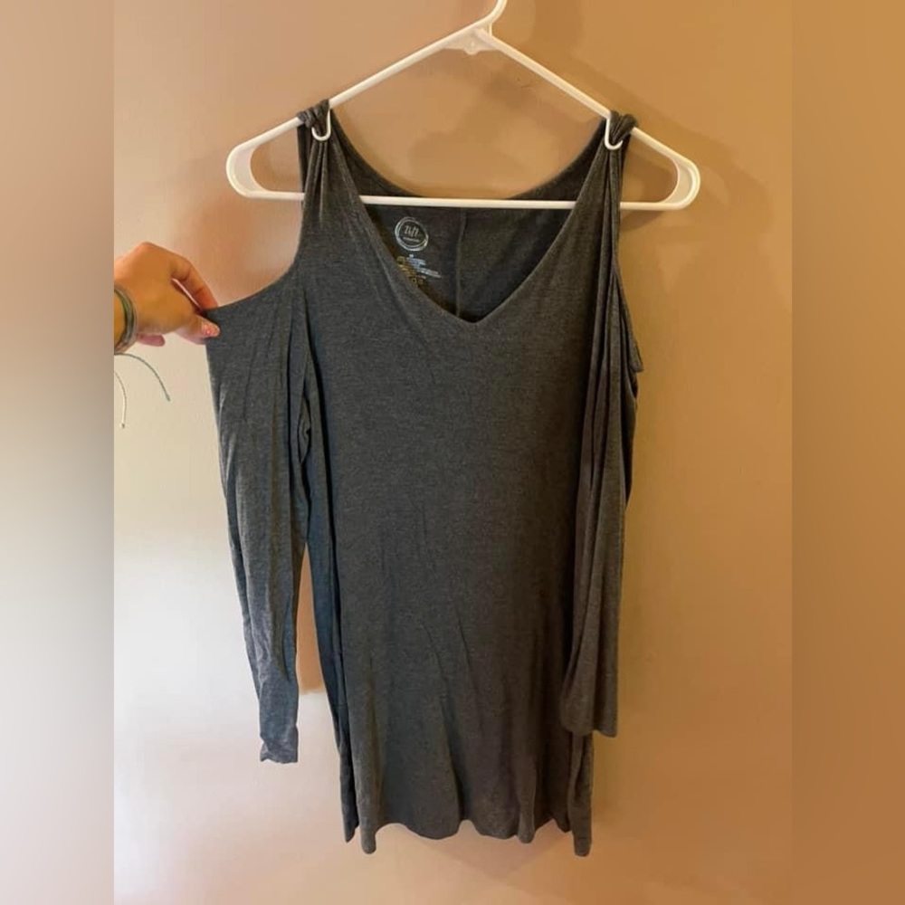 Grey dress!